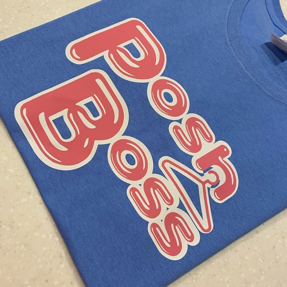 BRAND NEW “ POSH BOSS” TEE! - Picture 2 of 3